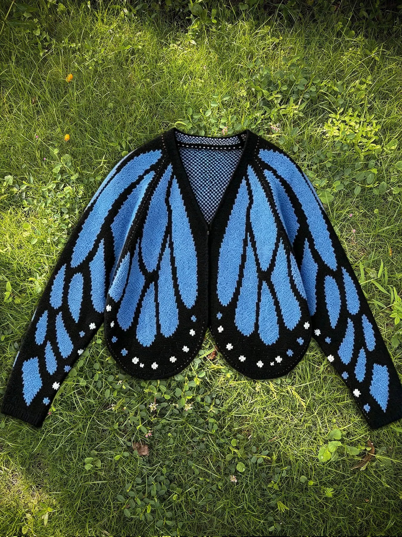 Women'S Trendy Butterfly Wings Knit Cardigan, Front Open V Neck, Bat Sleeve Short Design, Casual Fashion Knitwear Knit Coat for Vacation Parties