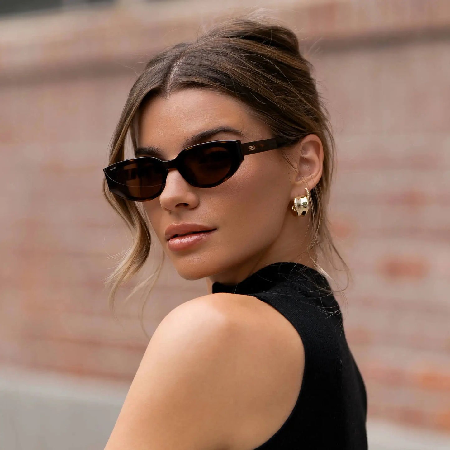 Astra - Modern Flat-Lens Cat-Eye Sunglasses Eyewear Shades
